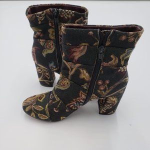 Poetic license boots women US -6-1/2M